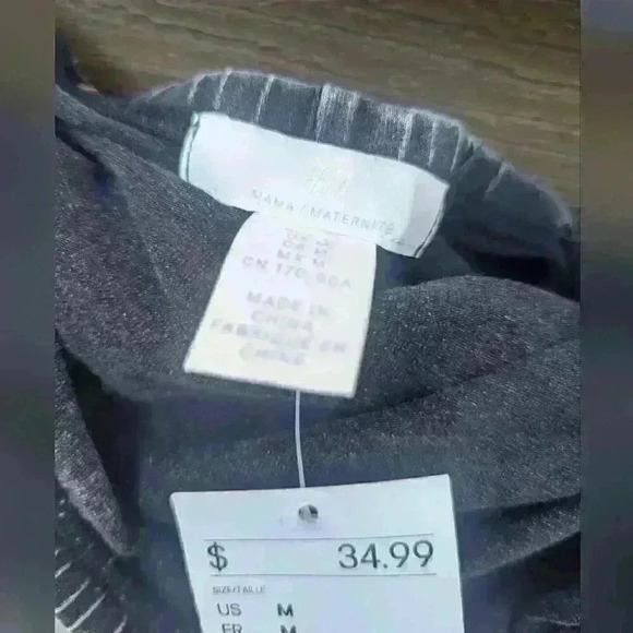 H&M Mama Maternity Super Soft Stretch Jeggings - size medium NWT - Picture 4 of 5